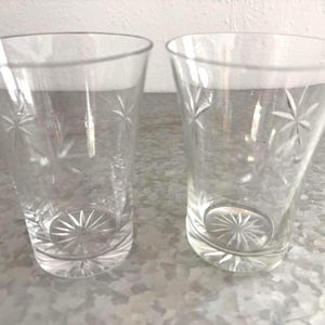 Vintage Starburst Glasses Set of 2, Mid-Century Barware 1950s, Starburst Cut Base & Etched Sides - Short Glasses Perfect for Bar Cart MCM