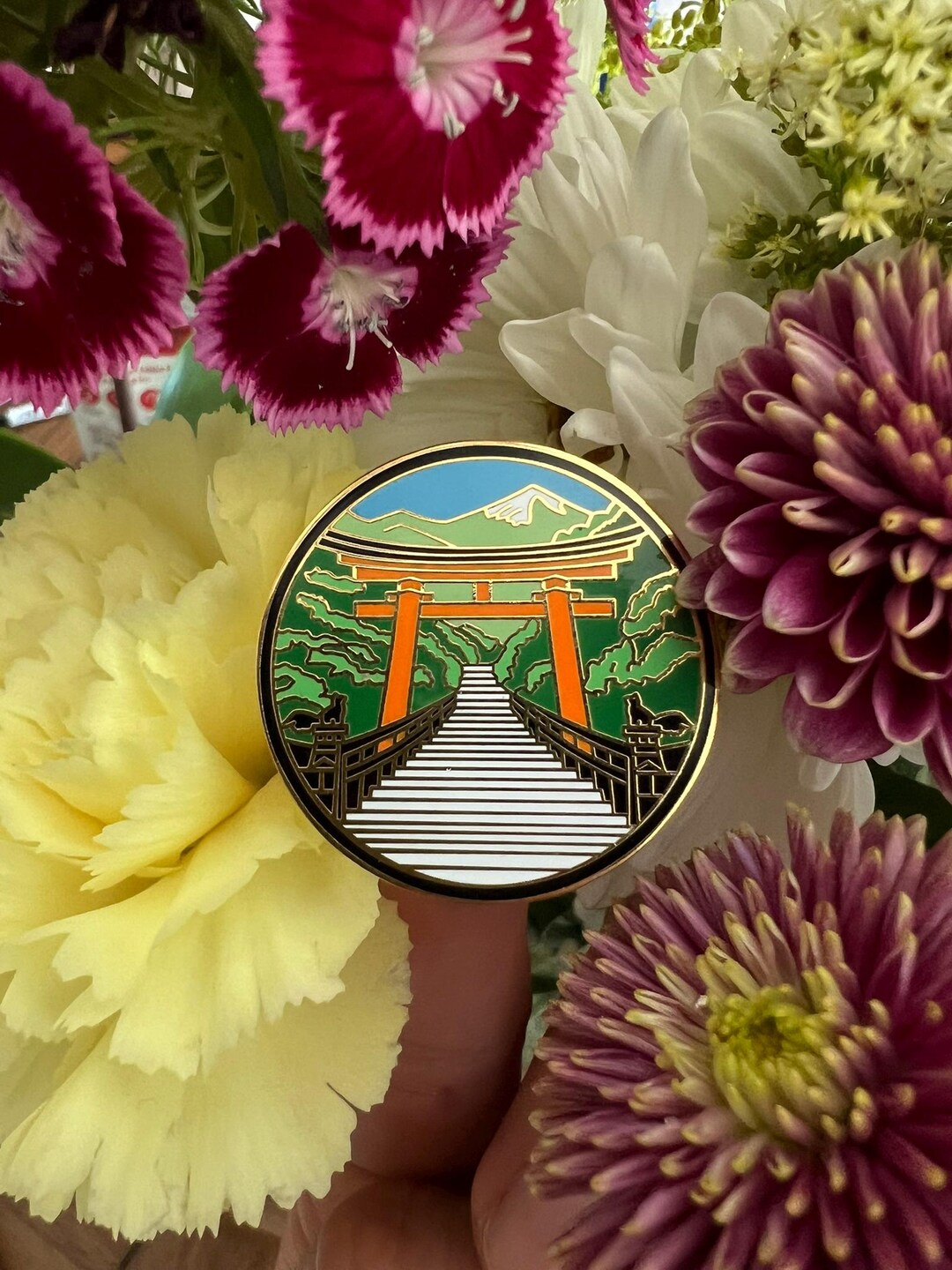 Japanese Torii Gate Enamel Pin, Japan Travel Brooch - Etsy