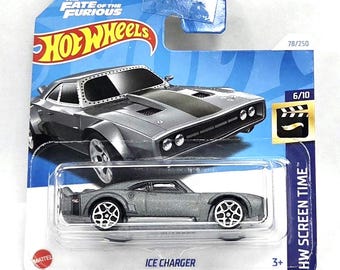 Hot Wheels Caricatore Per Ghiaccio - Macchinina In Pressofusione Scala 1:64, Colore Blu, Giocattolo Portatile