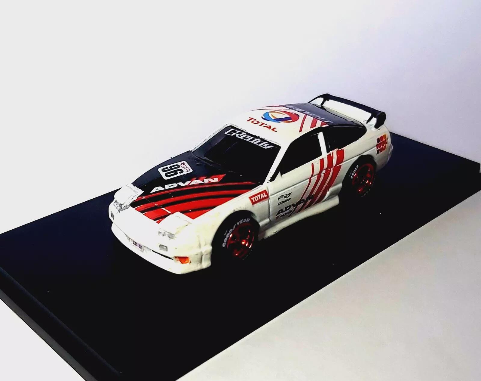 ホットウィール 96 NISSAN 180SX TYPE X Advan TOTAL カスタム モック 