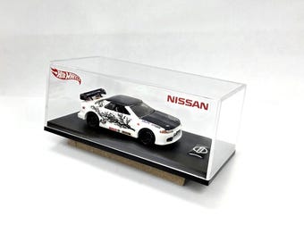 Hot Wheels Custom Nissan Skyline GT-R R32  Cherry Blossom 1/64 custom Scale Models Car Collector diecast  toys mini car rare vintage
