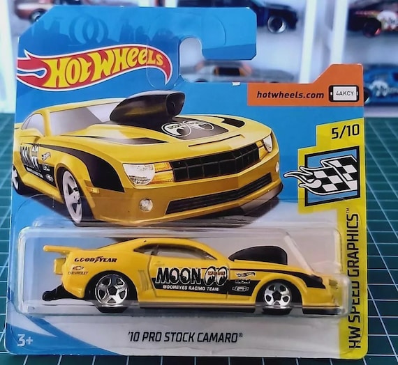 Hot Wheels 10 PRO Stock Camaro MOONEYES Good Year Yellow HW Speed