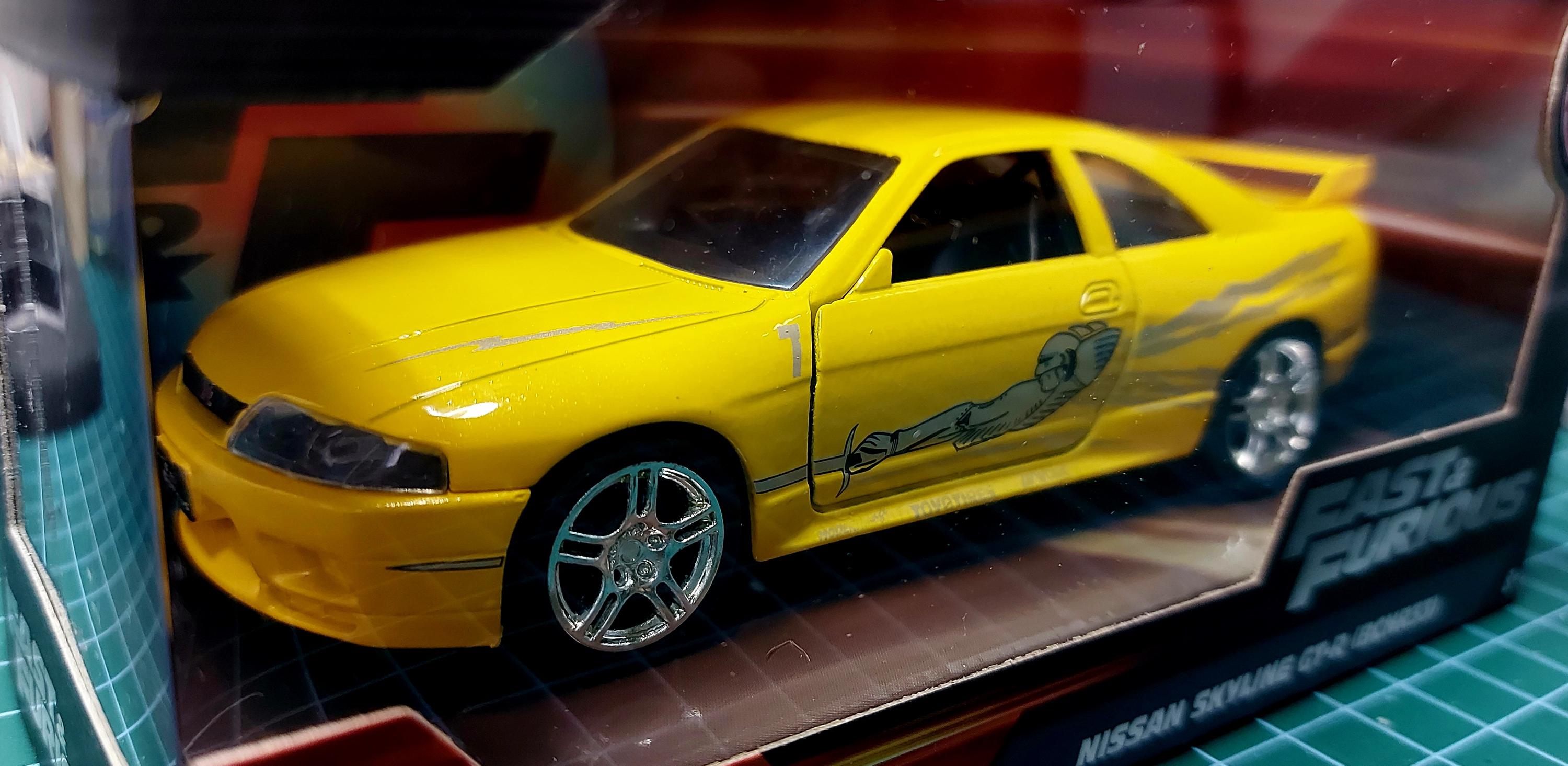 JADA 1/32 Nissan Skyline GT-R (BCNR33) Fast and Furious Die Cast