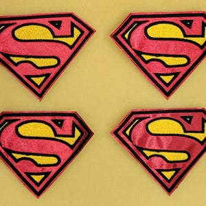 4 parches bordados de Superman de alta calidad (9,4 x 6,9 cm)