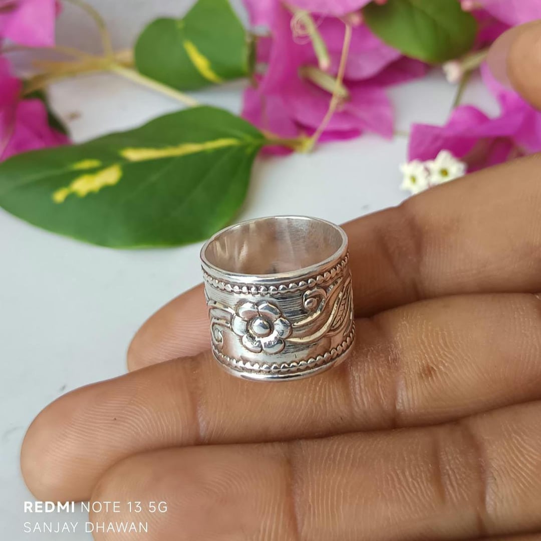 Handmade Sterling Silver Floral Band Ring - Boho Minimalist Style - Etsy