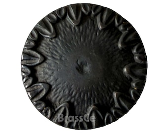 Elegante maçaneta de porta em latão maciço para a entrada da sua casa.