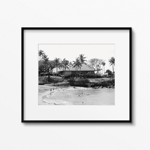 Hawaii Beach Photography Print, Black and White Palm Tree Art, Coastal Wall Decor, Vintage Inspired Hawaiian Landscape