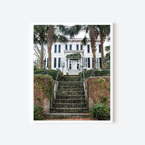 White Home in Wilmington - NC Historic Home Photography Print