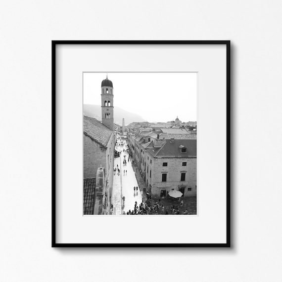 Black and White Dubrovnik Print, Stradun Photo, Croatia Photography, Old Town Picture, City Street with People, Dubrovnik Travel Wall Art
