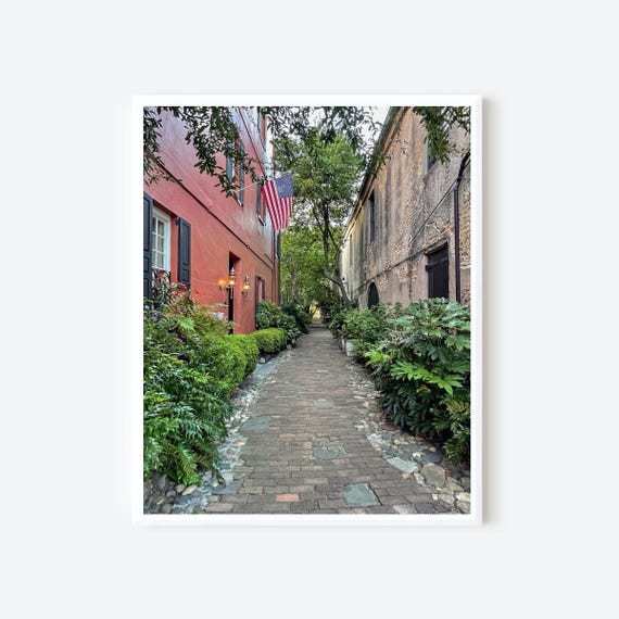 Charleston Cobblestone Alley Print, Southern Charm Wall Art, Historic Charleston Photography, South Carolina Travel Decor