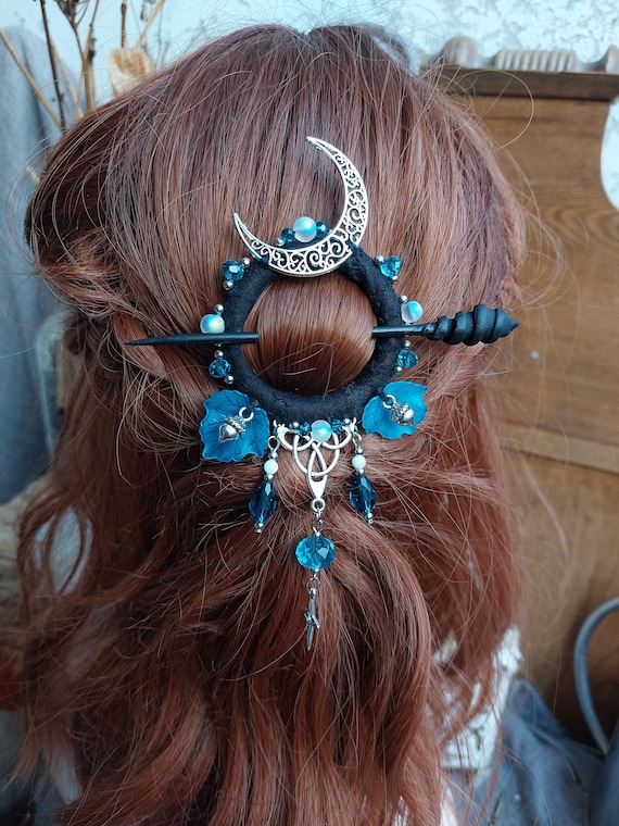 Crescent Moon Hair Pin, Gothic Celestial Hair Barrette  display picture 1
