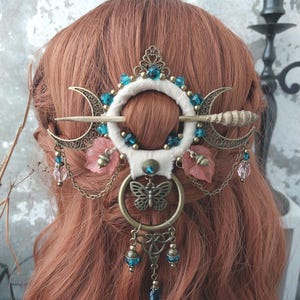 Priestess Hair Pin: Druid Pagan Floral Hair Jewelry