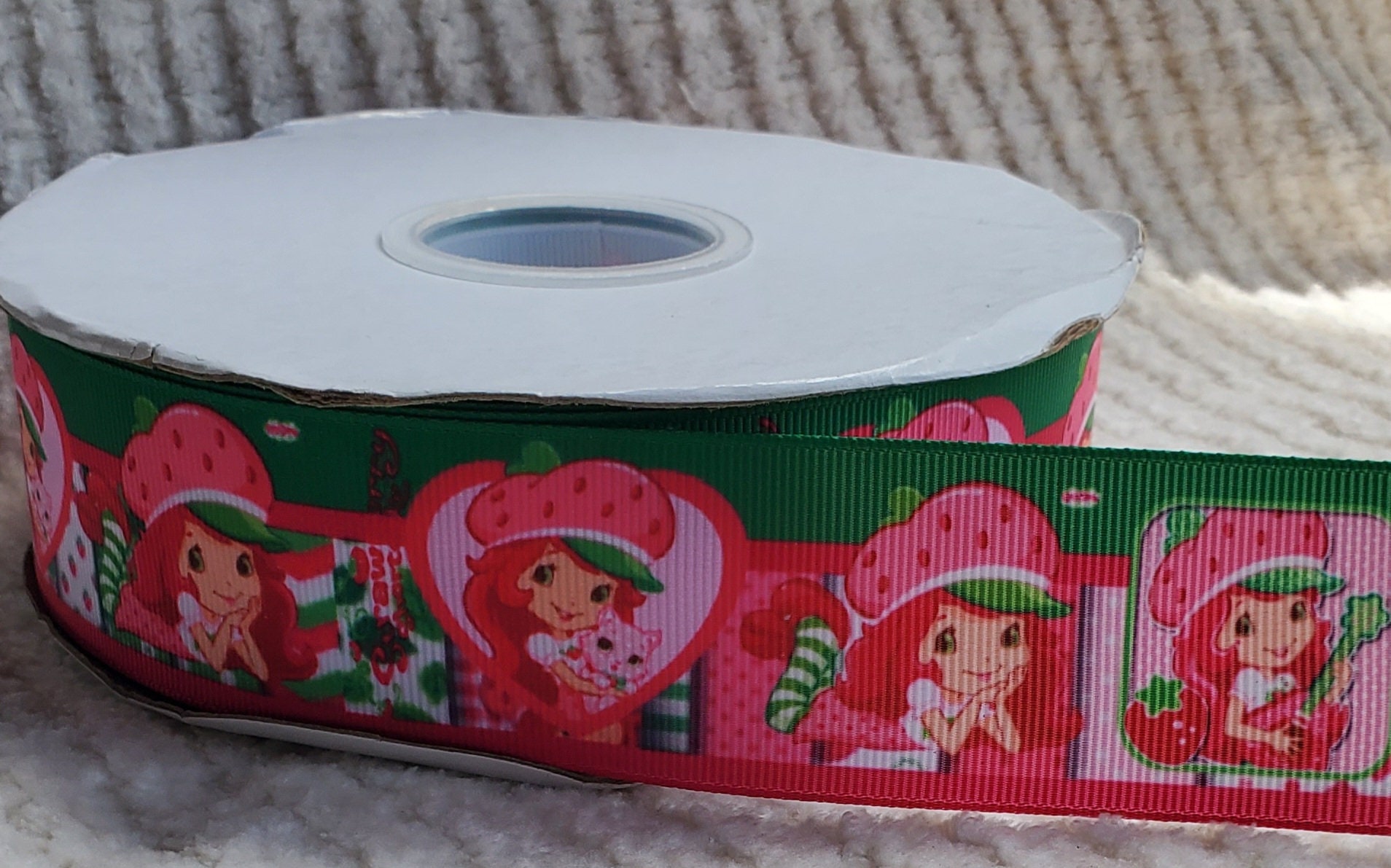  4 Rolls of 20 Yards Strawberry Wired Ribbon, 2.5 Inch Wide  Strawberry Baby Shower Ribbon Fabric Ribbons for Summer DIY Craft Wreath  Diaper Cake Floral Gift Box Wrapping Strawberry Birthday Party