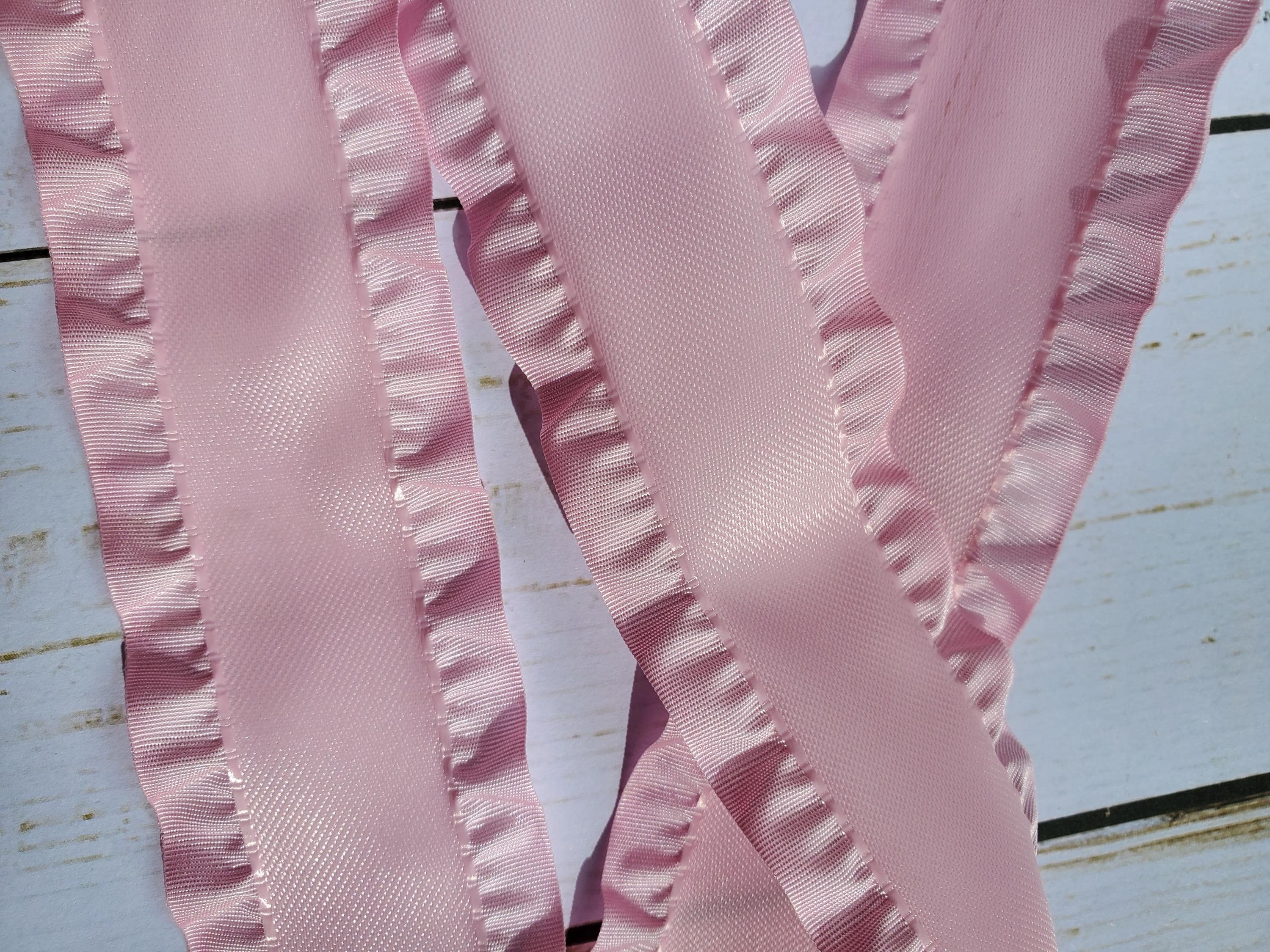Double Ruffled Ribbon 5 Yards of 1.5