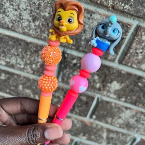 Bolígrafos de cuentas personalizados / Bolígrafos de cuentas focales / Bolígrafos de cuentas hechos a mano / Bolígrafos para escribir / Bolígrafo para diario / Dumbo / Simba / El Rey León / Disney