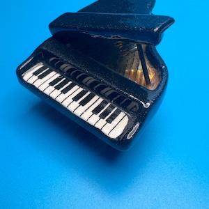 Vintage Hagen-Renaker Grand Piano Miniature