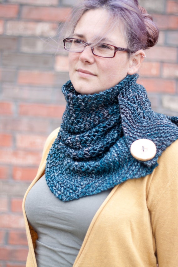 Knitting Pattern Scarf With Button Inesse Knit Scarf With Buttons