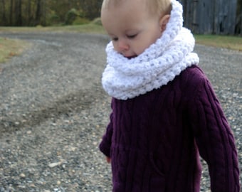 Snow Baby Cowl - Crochet Pattern