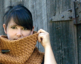 Organic Cowl - Crochet Pattern