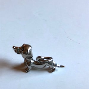 Sterling Silver dachshund Dog CHARM w/ MOVABLE HEAD, Dog Lovers, Vintage, unique collectible