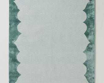 Handmade Scallop Rug | Modern Wool Carpet for Living Room.