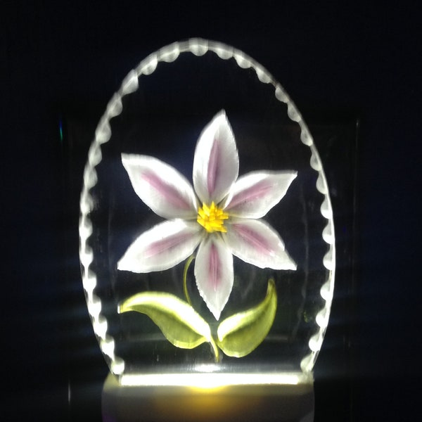 Stargazer Lily night light LED has 8 color choices: white, blue, red, green , pink, yellow, light blue or changing colors