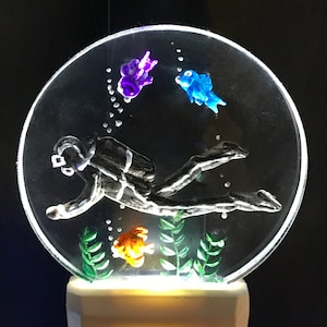 Scuba Diver scene hand carved in 3D LED nightlight, engraved, personalized free, your choice of light color and rose color