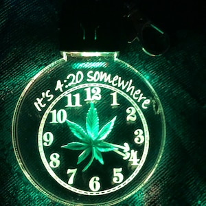 Lighted marijuana leaf key chain real looking hand carved 4:20