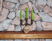 Casa de muñecas Halloween miniatura cráneo espeluznantes candelabros