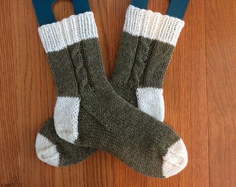 Pattern For Lazy Weekend Socks, Worsted Weight yarn, PDF Pattern
