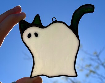 Gebrandschilderd glas Ghost Cat Sun Catcher Window hangend Halloween