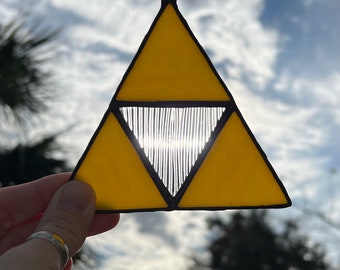 Gebrandschilderd glas Triforce gele zonvanger raam hangende legende van Zelda