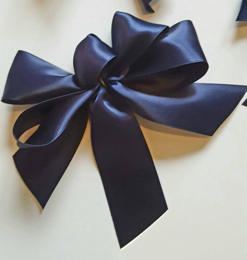 Blue Christmas Tree Bows in a Set of 6 Blue Decorations