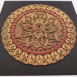 Mandala di carta 3D a 8 strati in cornice, arte geometrica, mandala, mandala di carta