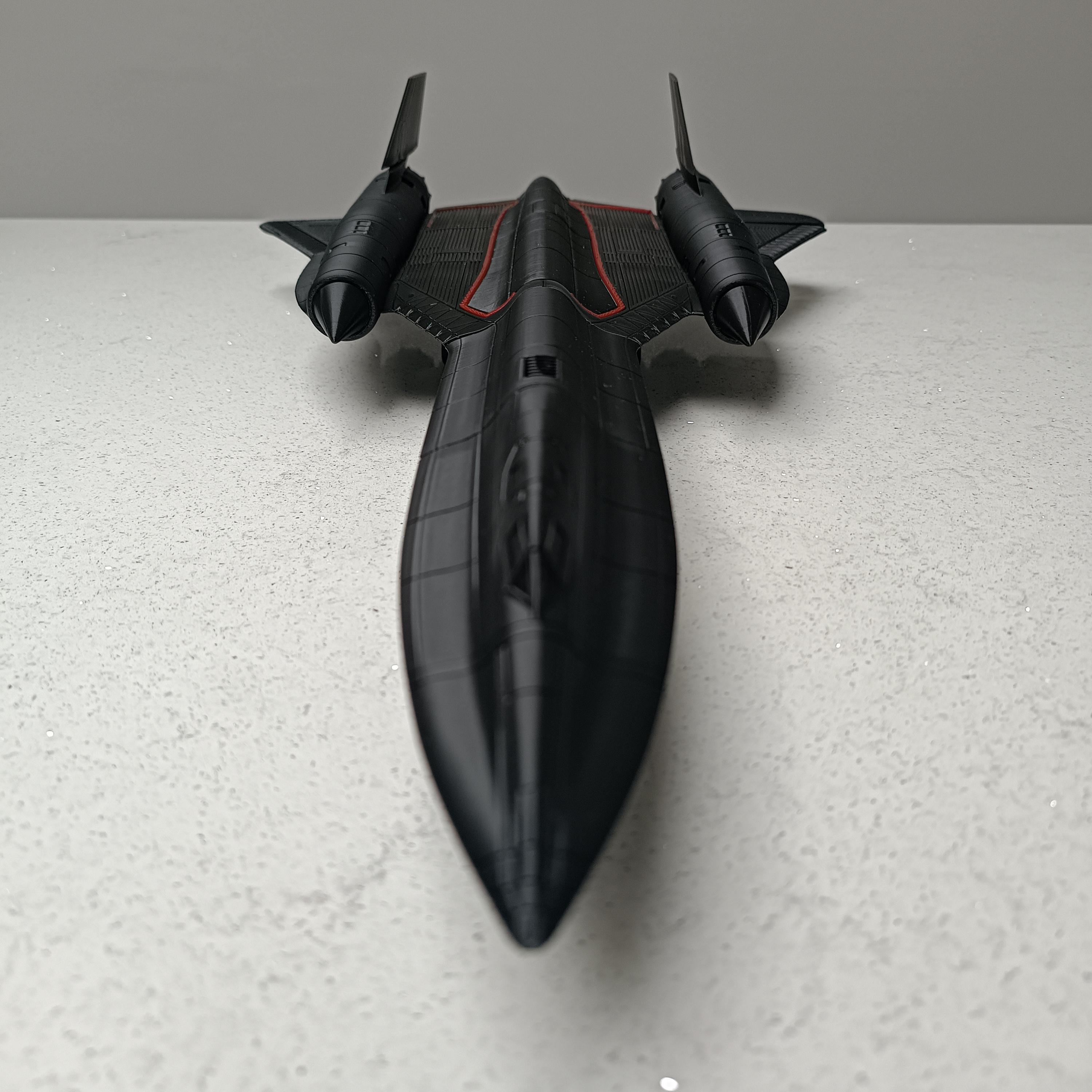 SR-71 Blackbird Model | 1:70 Scale Jet Replica With Functional