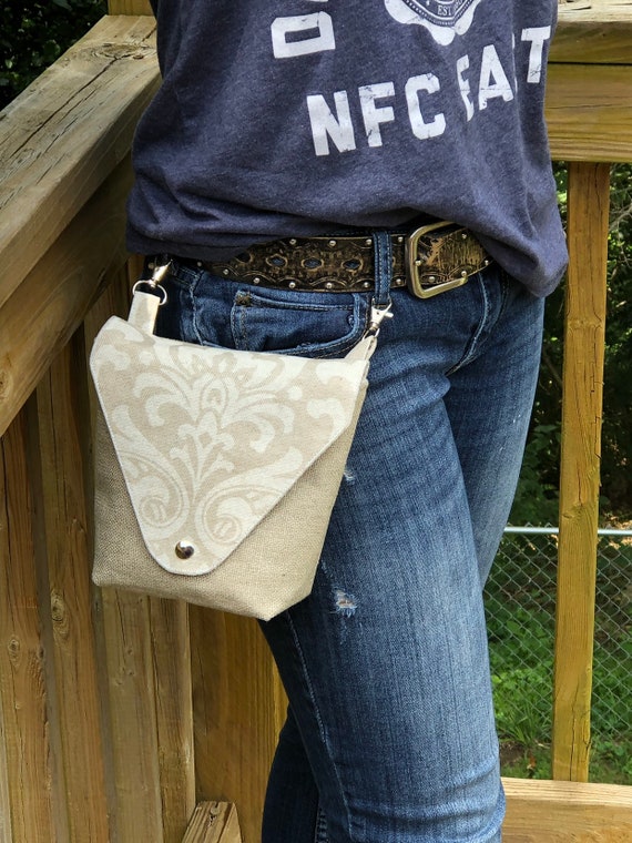 Cream Fleur Hip Purse/belt Loop Purse/hands Free Purse/fanny 