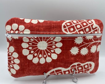 Red White Flower/Cosmetic Bag/Notions Bag/Makeup Case/First Aid Kit/Tampon Case/Travel Bag/Toiletry Bag/Toiletry Case/Zippered Cosmetic Bag