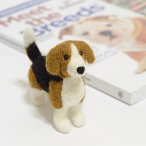 Custom Felted Dog - Felted Beagle - Needle Felted Dog - Felted Animal Miniature