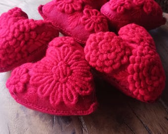 Hand made embroidered felt message heart Medium