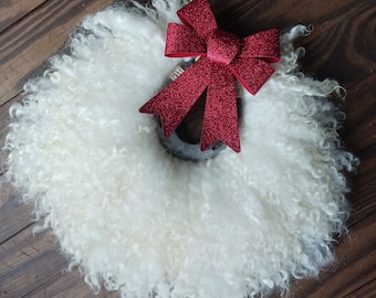 Horseshoe Christmas wreath fiber art felted wool