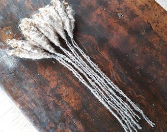 Tassel bookmark hand made artisan sheep friendly wool locks