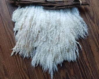 wall hangings & wreaths