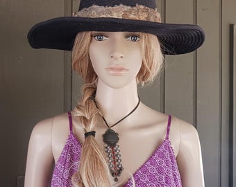 hatbands & pins