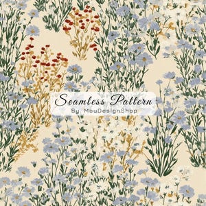 Op de afbeelding: Een naadloos bloemenpatroon met blauwe, witte, rode en gouden wilde bloemen op een crèmekleurige achtergrond. De tekst "Seamless Pattern By MouDesignShop" staat in het midden.