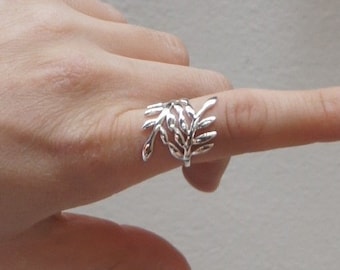 Leaf Ring, Sterling Silver, Size 7, Handmade Ring, Handmade Jewelry, Birthday Gift, Bridesmaids Gift