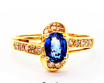 14K Gold Sapphire Ring - 0.75ct Oval & Diamonds - UK Q US 8.25