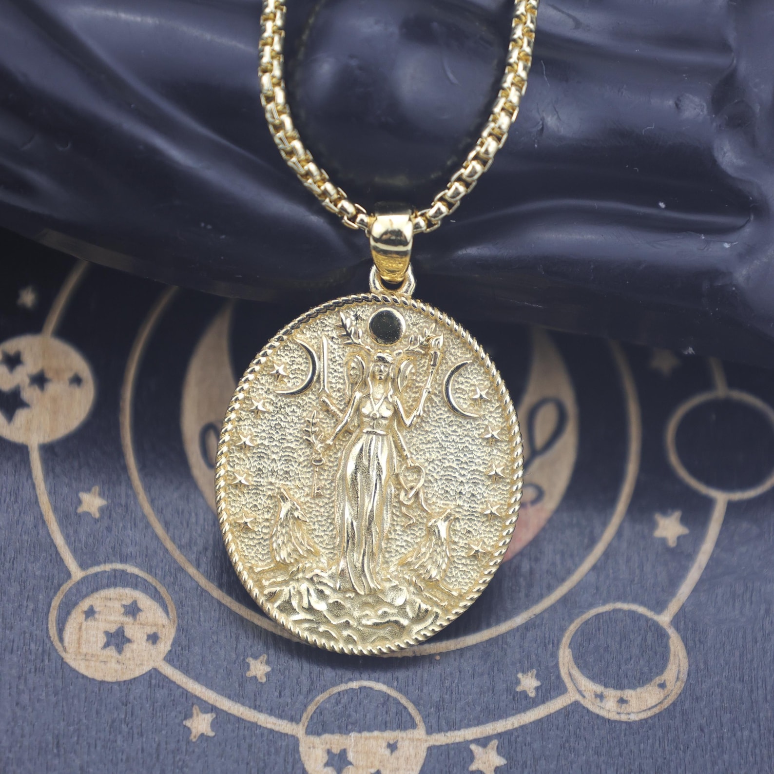 Hecate Triple Moon Goddess Necklace – 925 Sterling Silver Wiccan Amulet ...