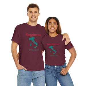 Sangiovese Italien Wein Karte T-Shirt, Toskana Trauben Liebhaber Shirt, Italienische Wein Region T-Shirt, Minimales Wein Geschenk für Männer & Frauen