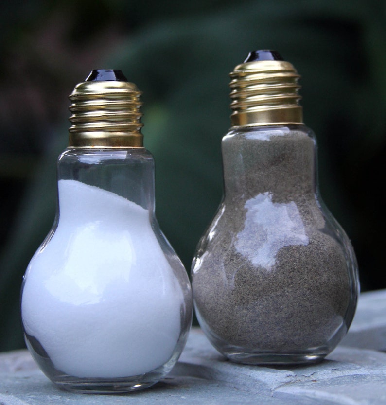 Light Bulb Salt And Pepper Shaker Gift Set Gourmet Chef Salt Etsy