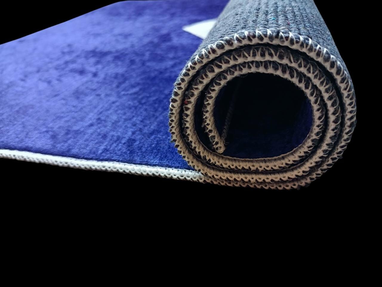 コカ・コーラのヴィンテージスタイルラグ：80年代のレトロなインテリア